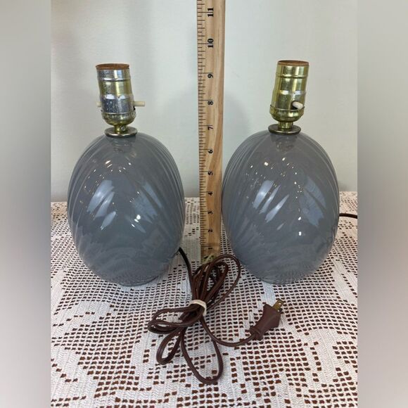 Vintage ceramic seashell textured gray table lamps | Lamp no.1 of the 2 lamps - Picture 8 of 13